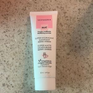 Sephora MAT Super Hydrant Matifiant Super Matte Moisturizer.  Never used.
